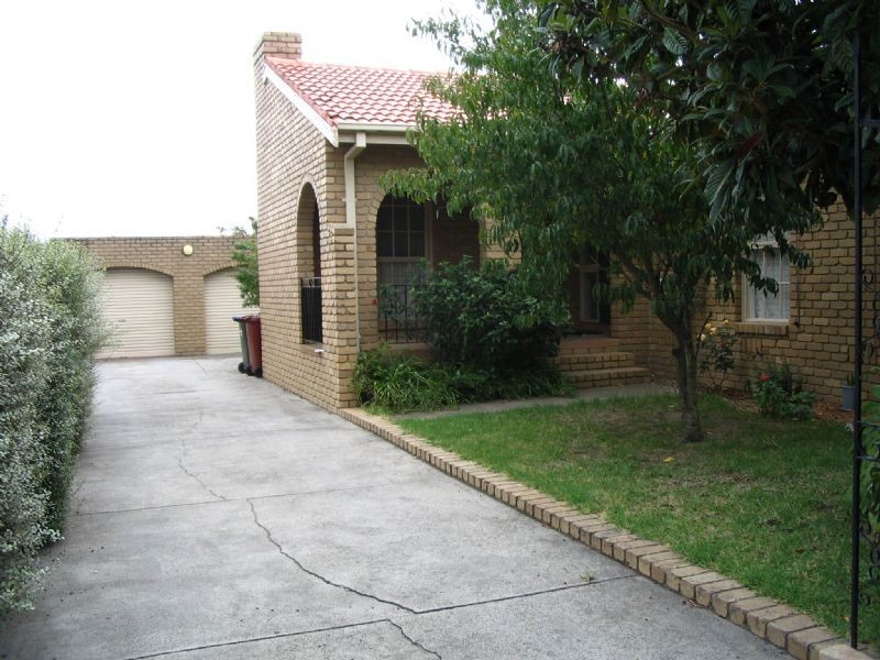 6 Scott Close, Hallam VIC 3803