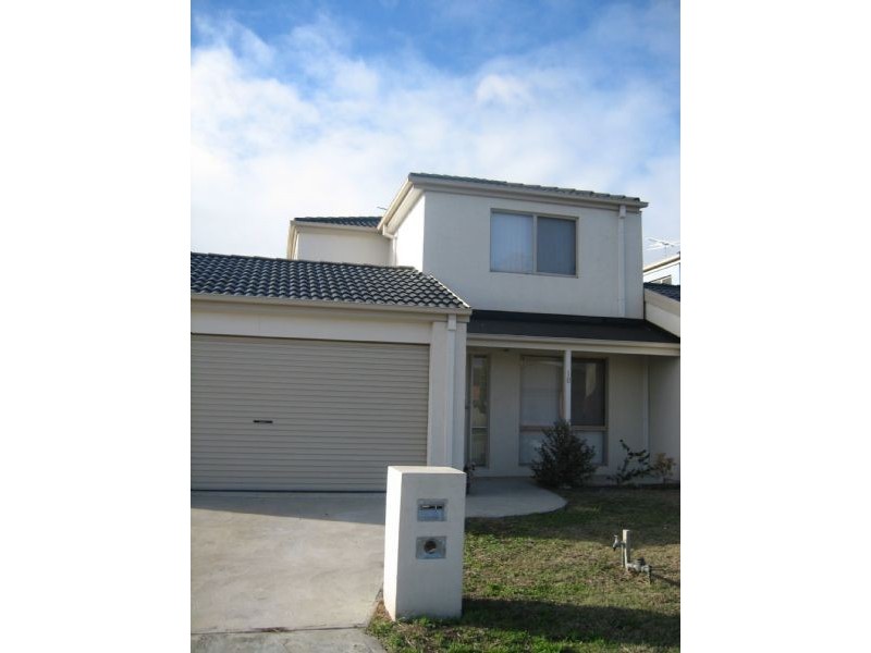10 Wattlebird Court, Narre Warren VIC 3805