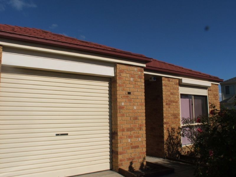 2/24 Caulfield Court, Narre Warren VIC 3805