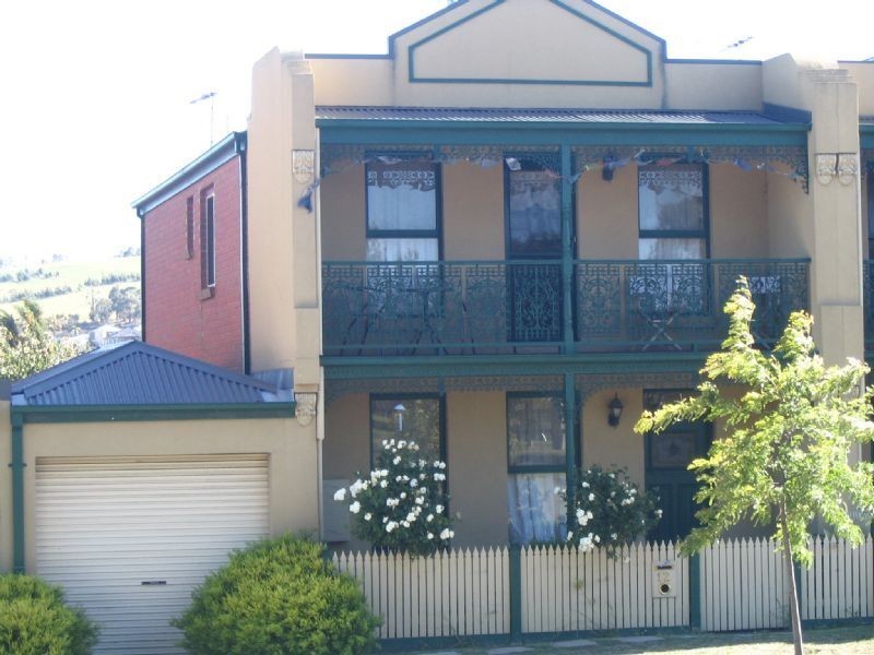 12 Penny Lane, Berwick VIC 3806