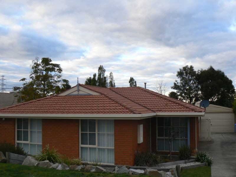 21 Saffron Drive, Hallam VIC 3803
