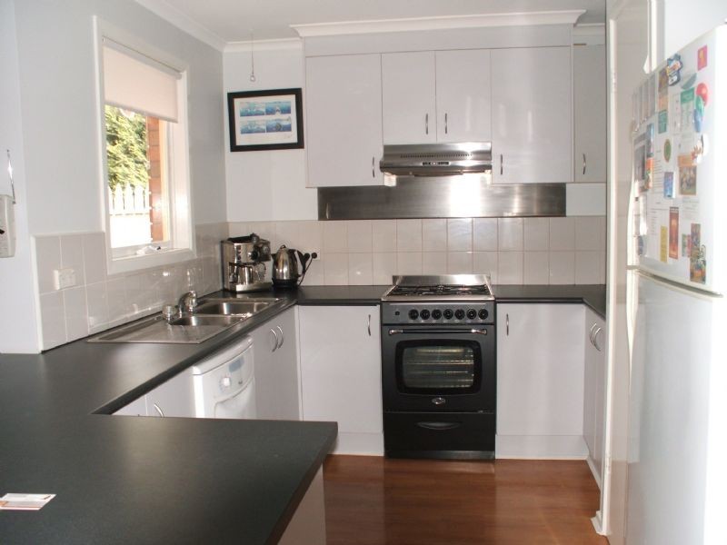 21 Saffron Drive, Hallam VIC 3803