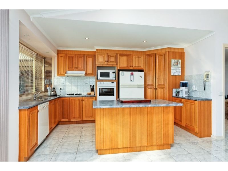 Narre Warren South VIC 3805