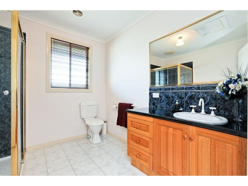 Narre Warren South VIC 3805