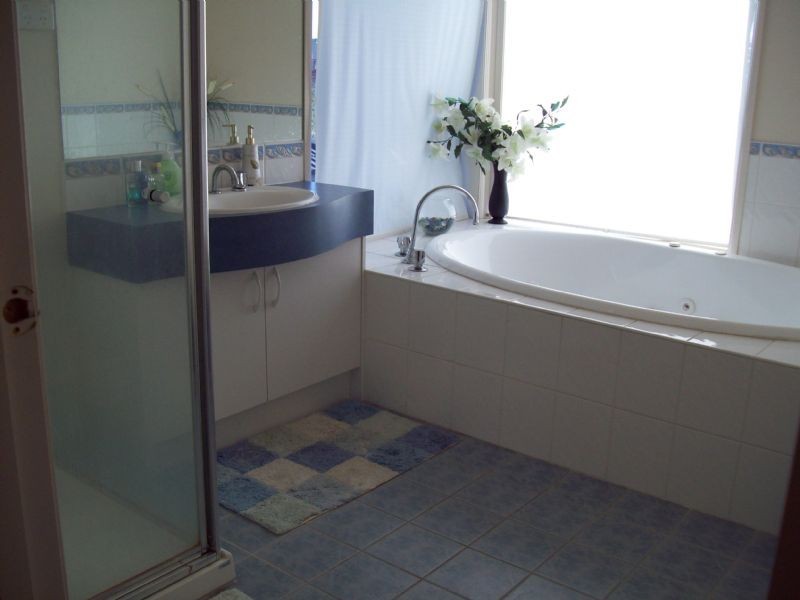 Narre Warren South VIC 3805