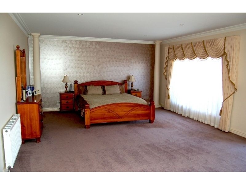 5-7 Rade Macut Court, Narre Warren North VIC 3804