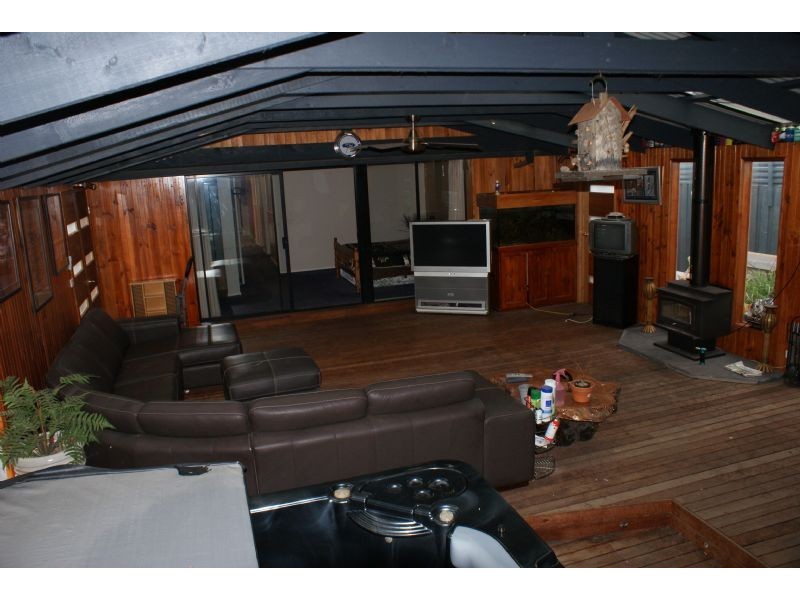 9  Plough Rise, Narre Warren South VIC 3805