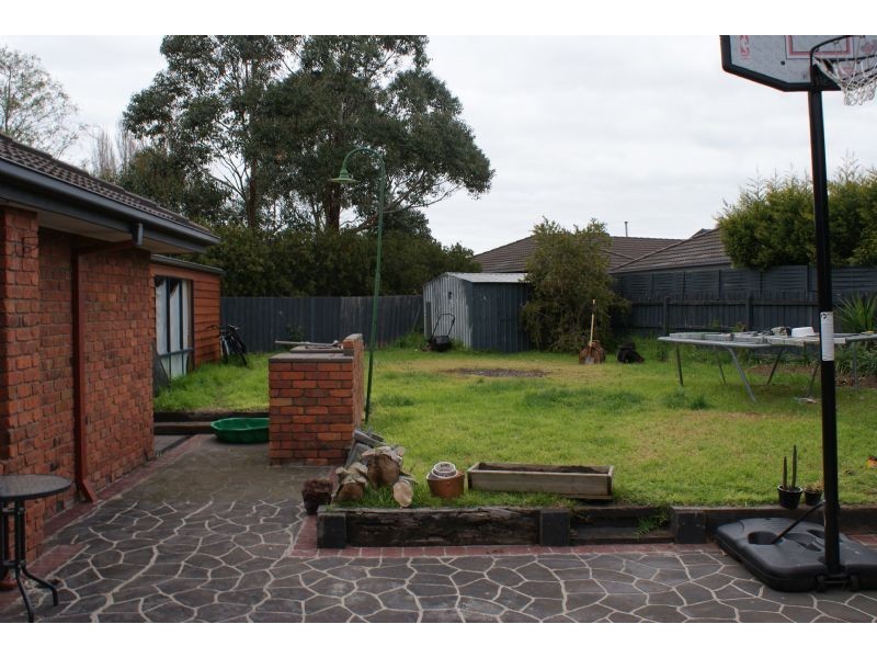 9  Plough Rise, Narre Warren South VIC 3805