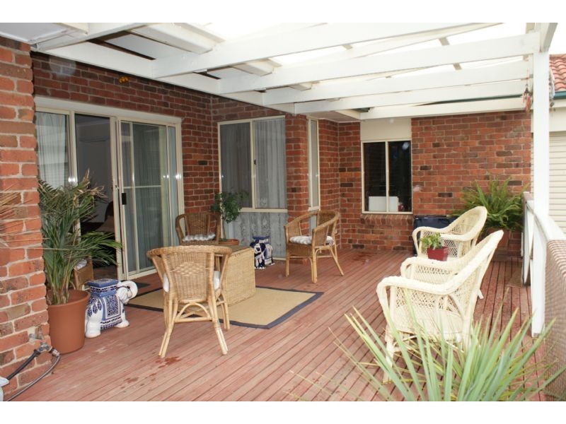 2 Christina Street, Narre Warren VIC 3805