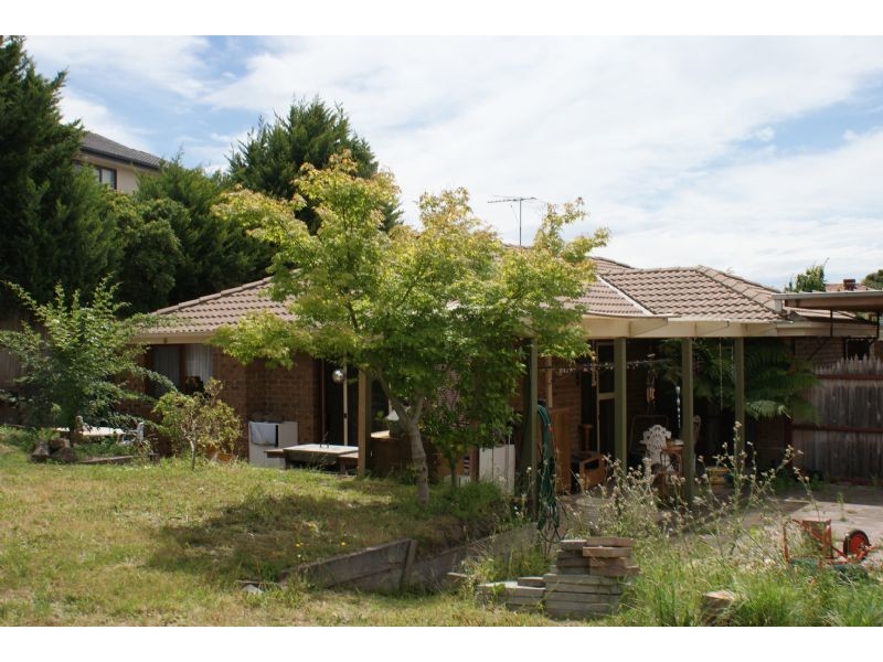 97 Norfolk Drive, Narre Warren VIC 3805