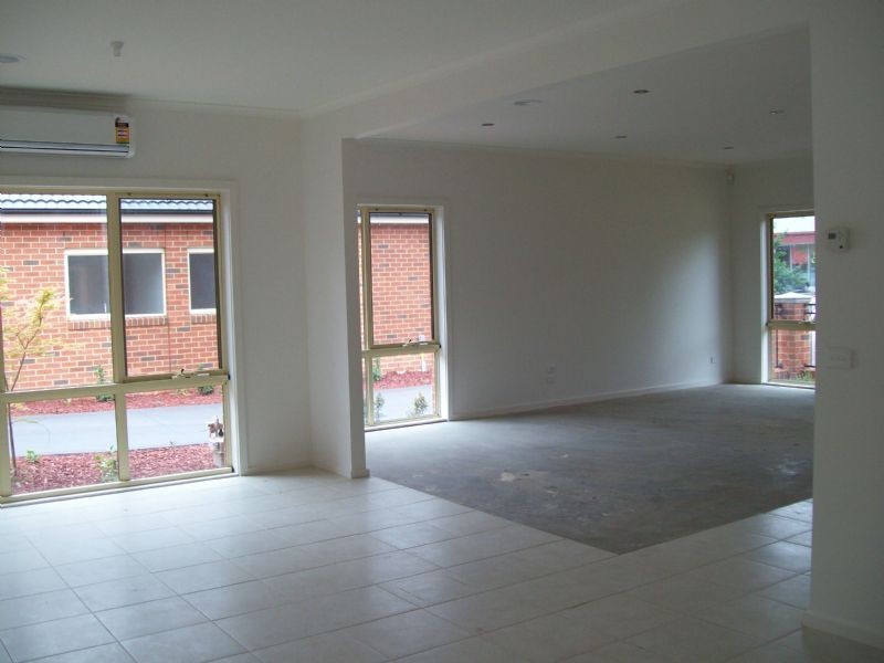 Narre Warren North VIC 3804