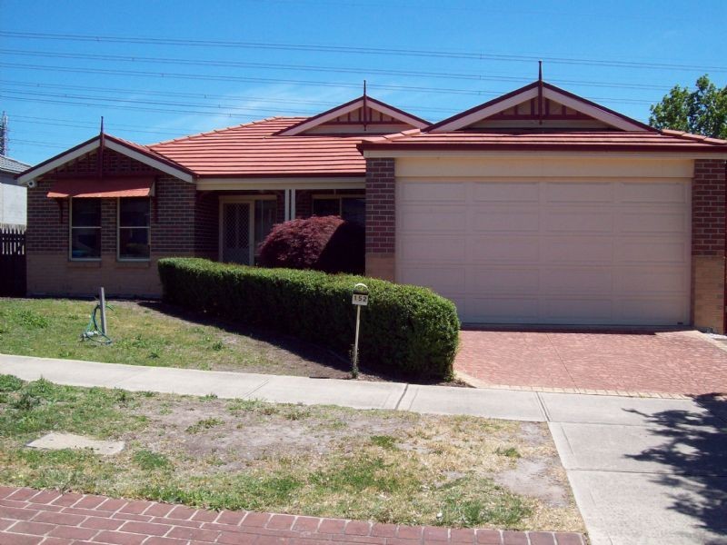 152 Harold Keys Drive, Narre Warren South VIC 3805