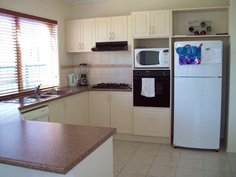 Narre Warren South VIC 3805