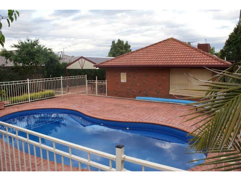 Narre Warren South VIC 3805