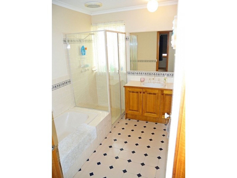 Narre Warren South VIC 3805