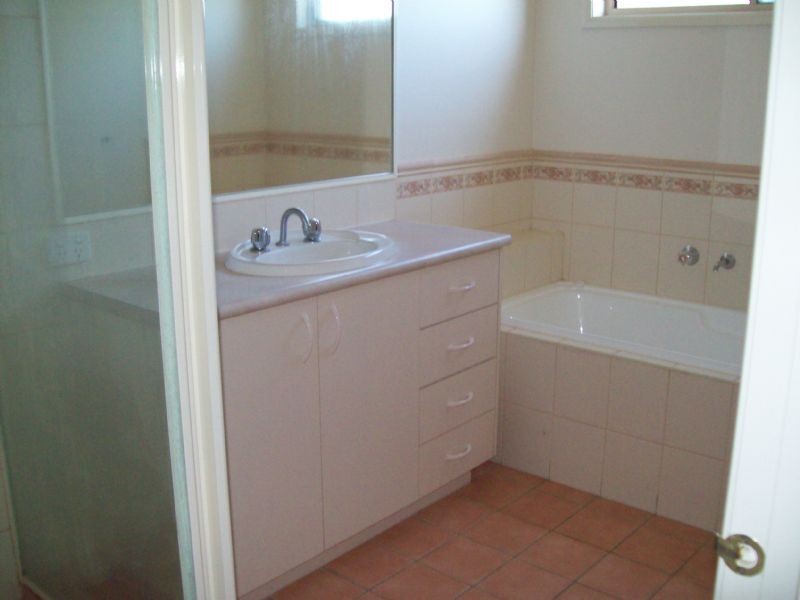 Narre Warren South VIC 3805