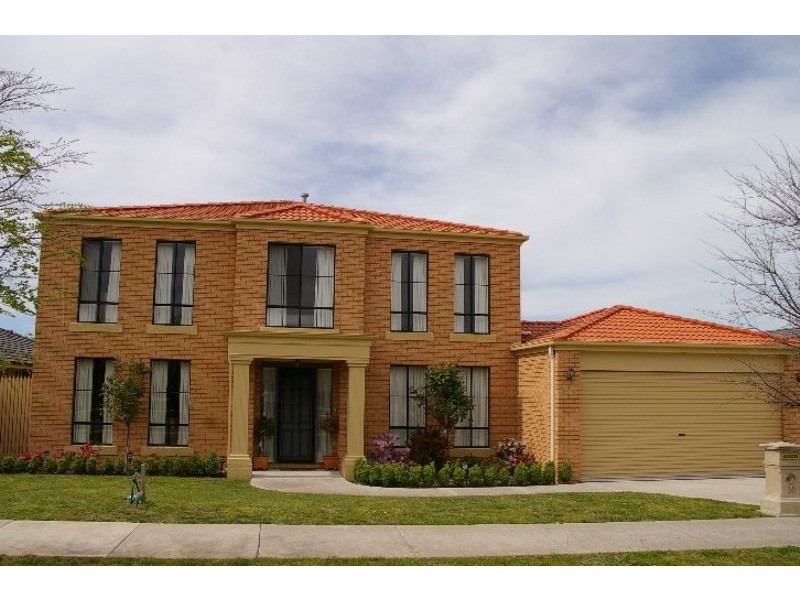 10 Broadland Way, Narre Warren South VIC 3805