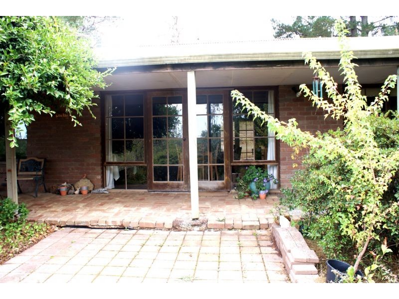 195 OLD GEMBROOK ROAD, Pakenham Upper VIC 3810