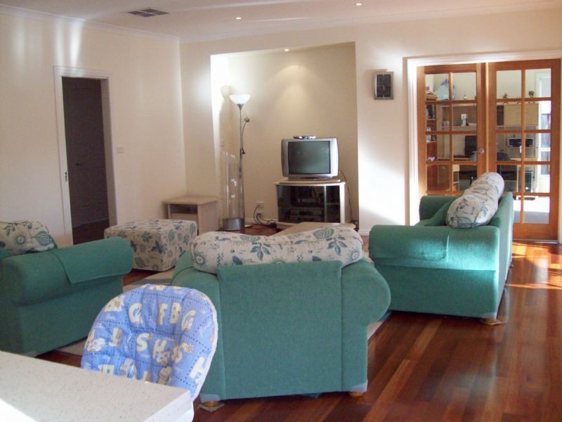 Narre Warren South VIC 3805