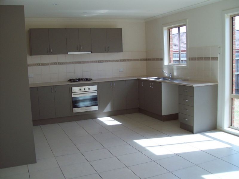 65 GOLDEN GROVE DRIVE, Narre Warren South VIC 3805