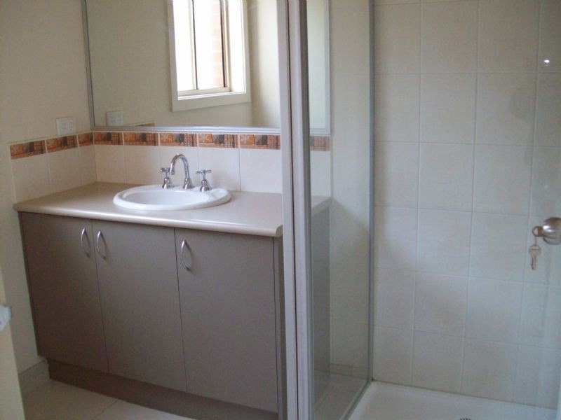 65 GOLDEN GROVE DRIVE, Narre Warren South VIC 3805