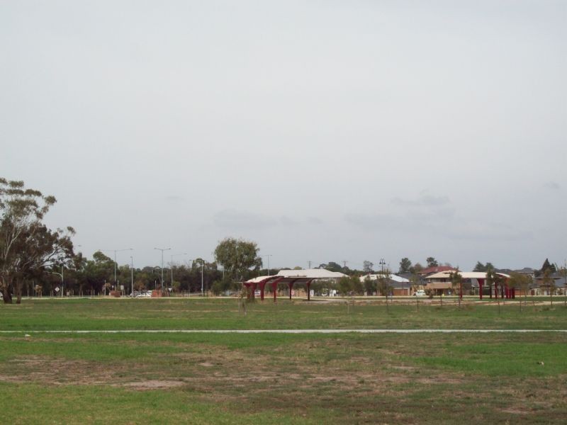 65 GOLDEN GROVE DRIVE, Narre Warren South VIC 3805