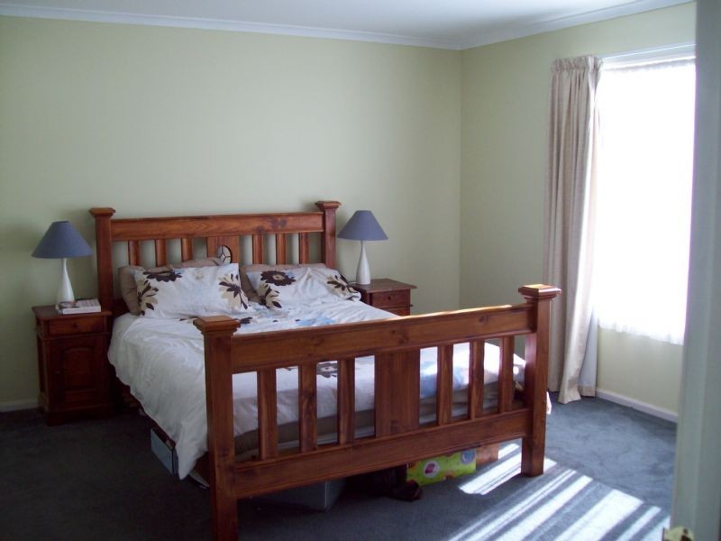 Narre Warren South VIC 3805