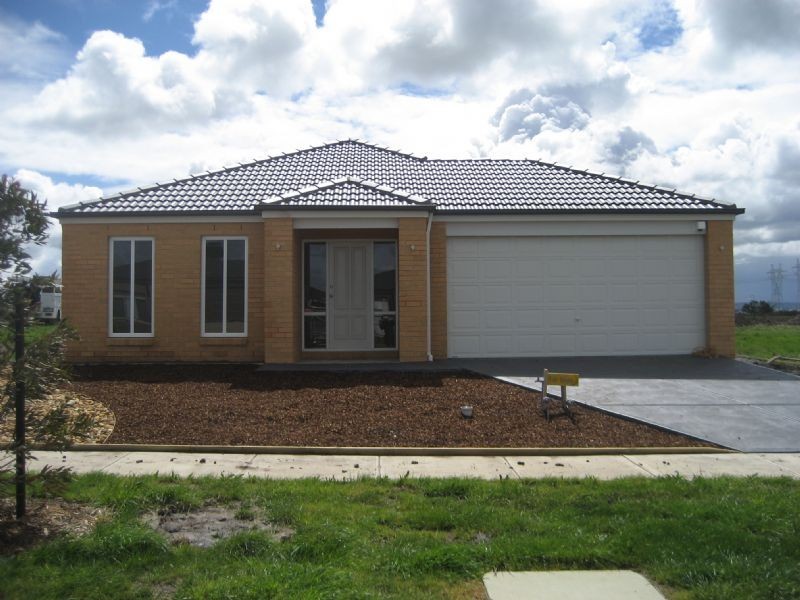 Lot 736 Thunderbolt Drive, Clyde VIC 3978