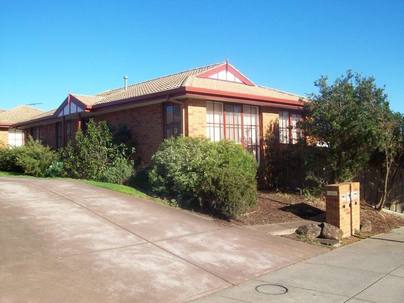 1/17-19 Madison Avenue, Narre Warren VIC 3805