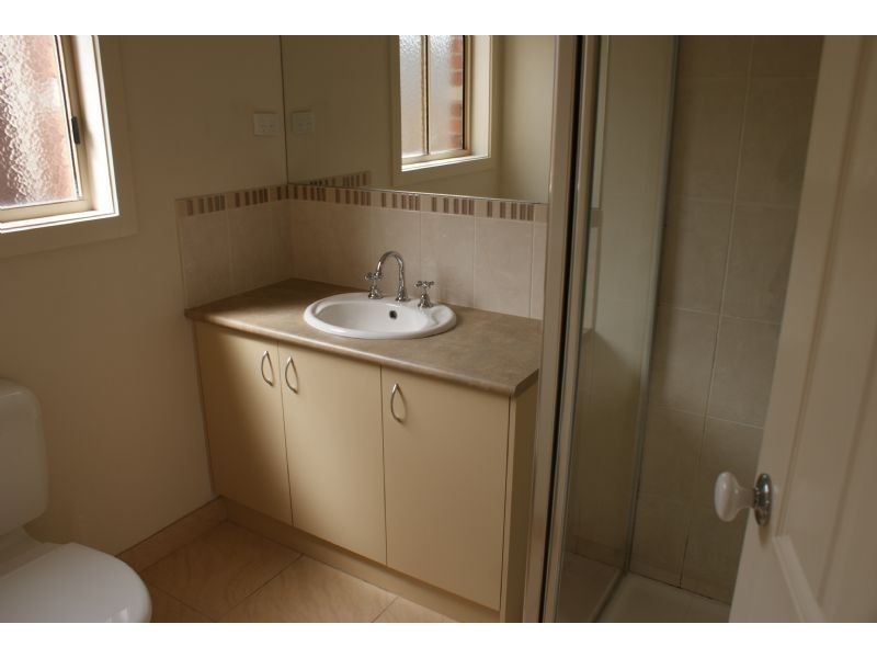 79 GOLDEN GROVE DRIVE, Narre Warren South VIC 3805