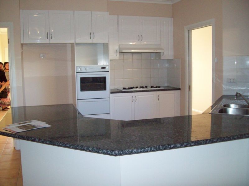 38 CROMFORD CRESCENT, Narre Warren South VIC 3805