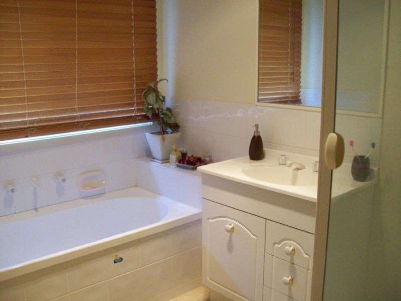 Narre Warren South VIC 3805