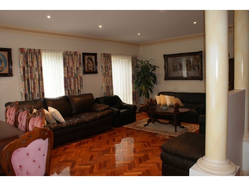 Narre Warren North VIC 3804