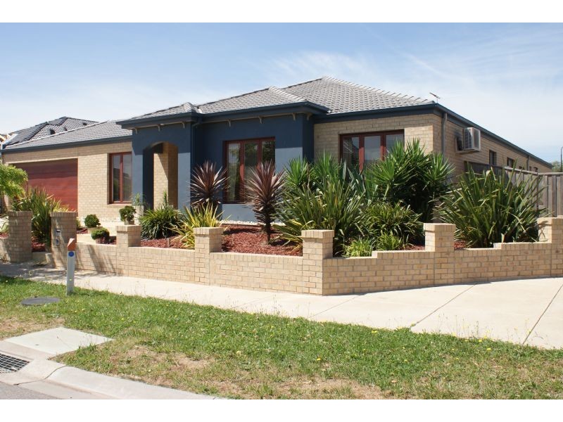 5 GOLDEN GROVE DRIVE, Narre Warren South VIC 3805