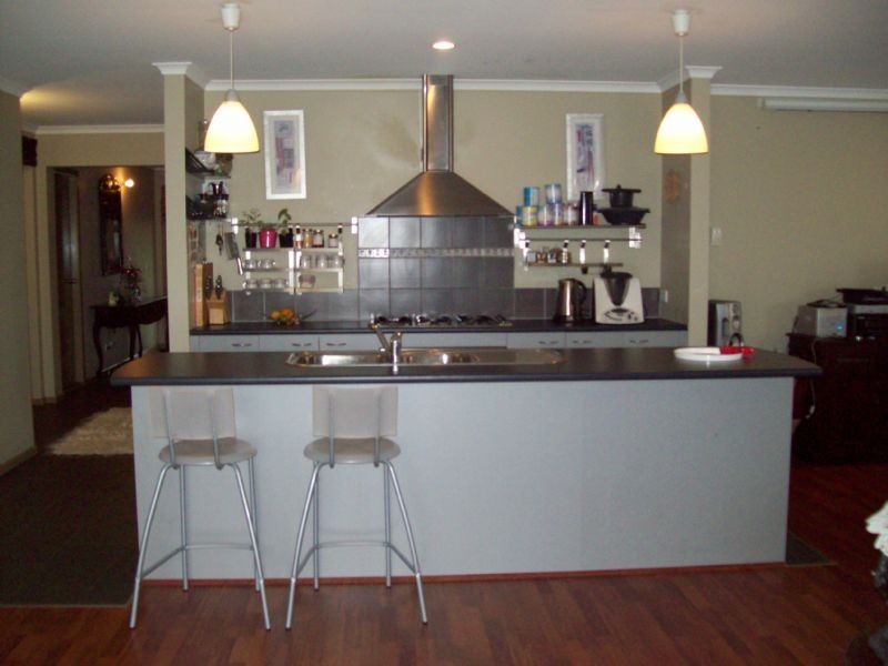 45 CHATSWOOD DRIVE, Narre Warren South VIC 3805