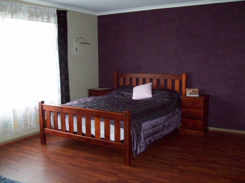 45 CHATSWOOD DRIVE, Narre Warren South VIC 3805