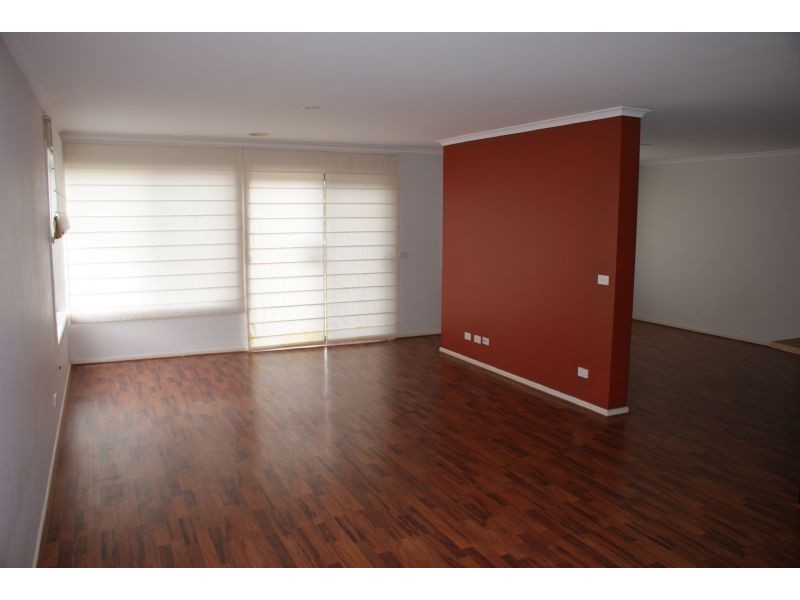 90 SEEBECK DRIVE, Narre Warren South VIC 3805