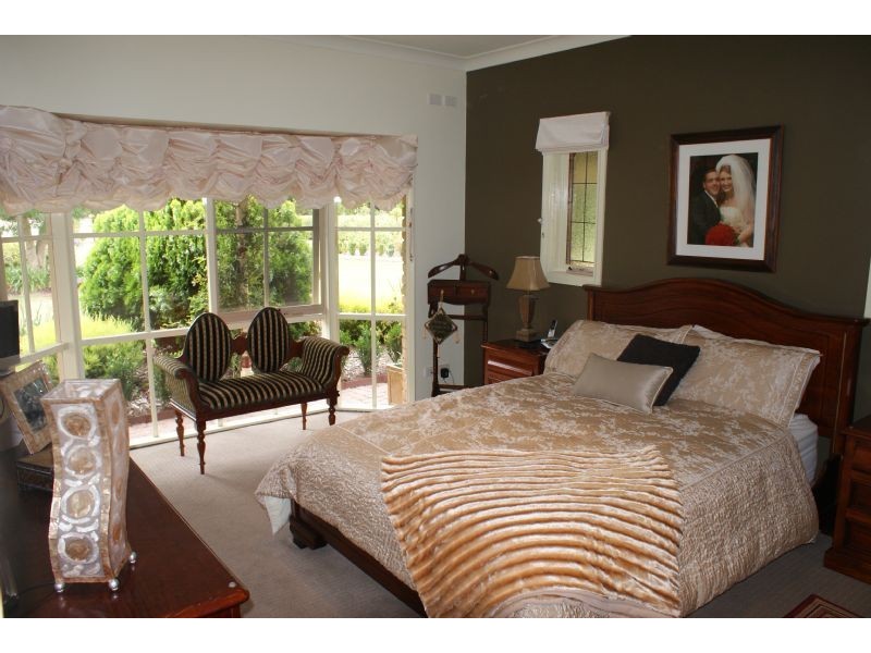 5-6 WRAP COURT, Narre Warren South VIC 3805