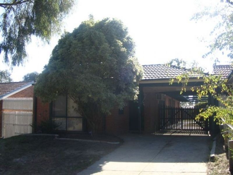 17 Wimmera Court, Berwick VIC 3806