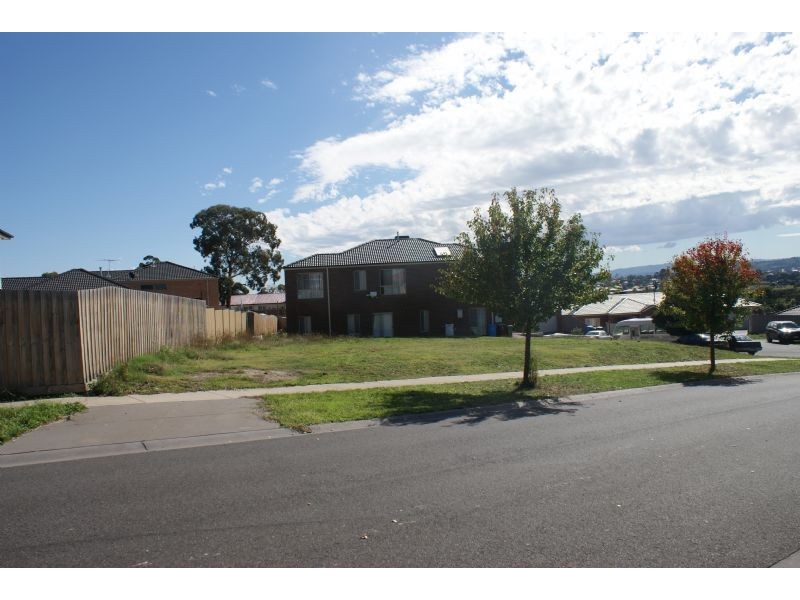 1 TORINO CLOSE, Narre Warren South VIC 3805