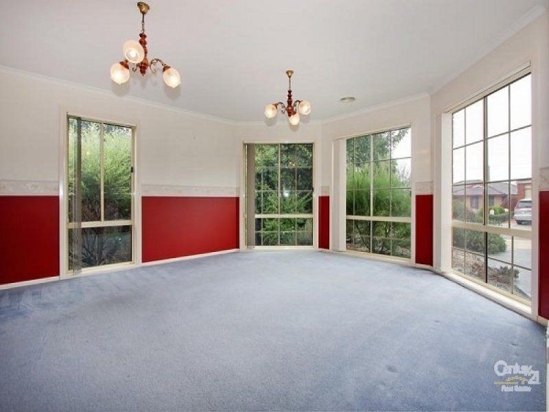 5 Tudor Court, Narre Warren VIC 3805