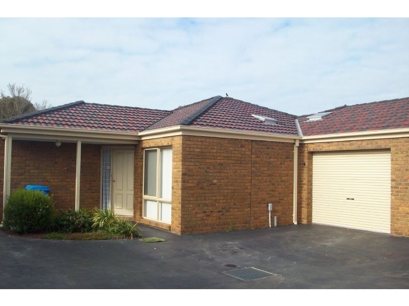 31A Maculata Drive, Cranbourne VIC 3977