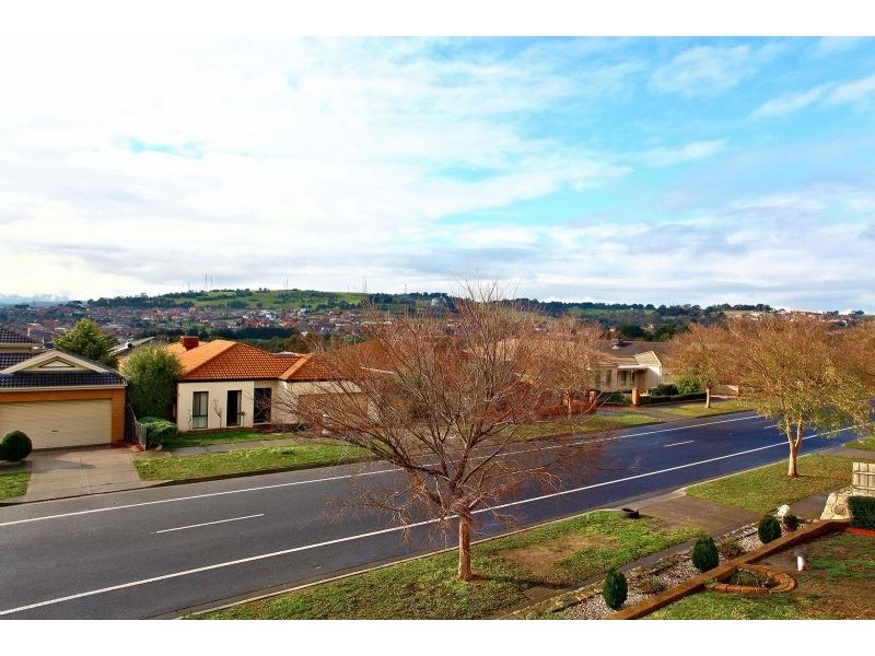 41 SHINNERS AVENUE, Narre Warren VIC 3805