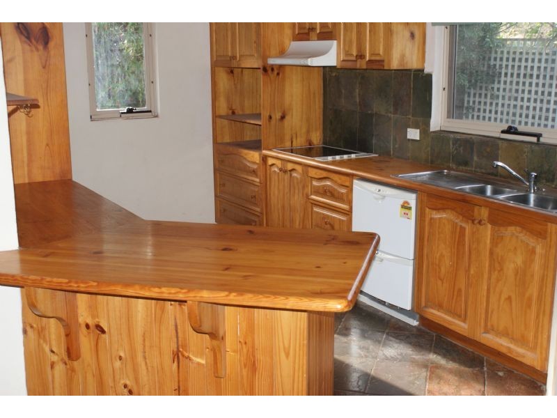 15 ESKDALE COURT, Narre Warren VIC 3805