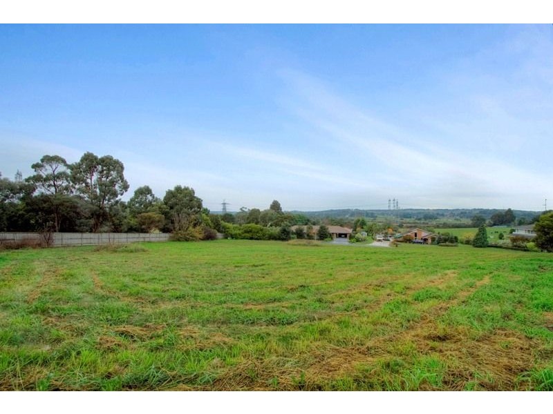 94-96 Fontaine Terrace, Narre Warren North VIC 3804