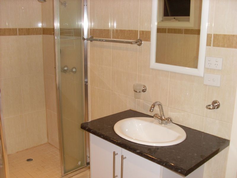 Rear/26 Frederick Rise, Narre Warren VIC 3805