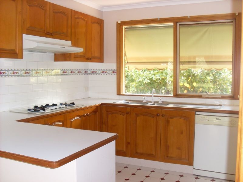 37 Jacksons Road, Narre Warren VIC 3805