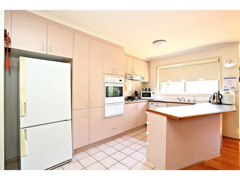 15 EDMONDS STREET, Narre Warren VIC 3805