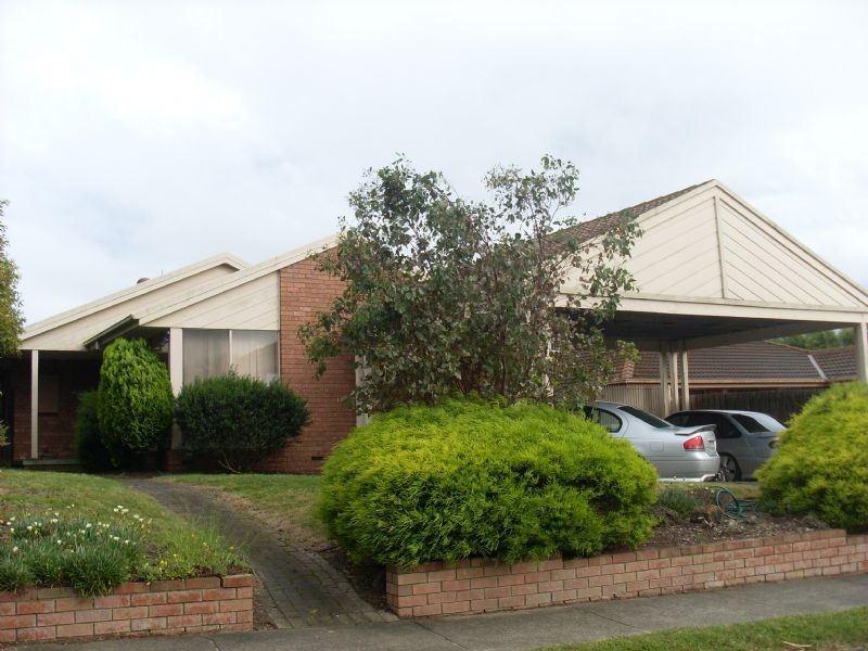 21 James Bathe Way, Narre Warren South VIC 3805
