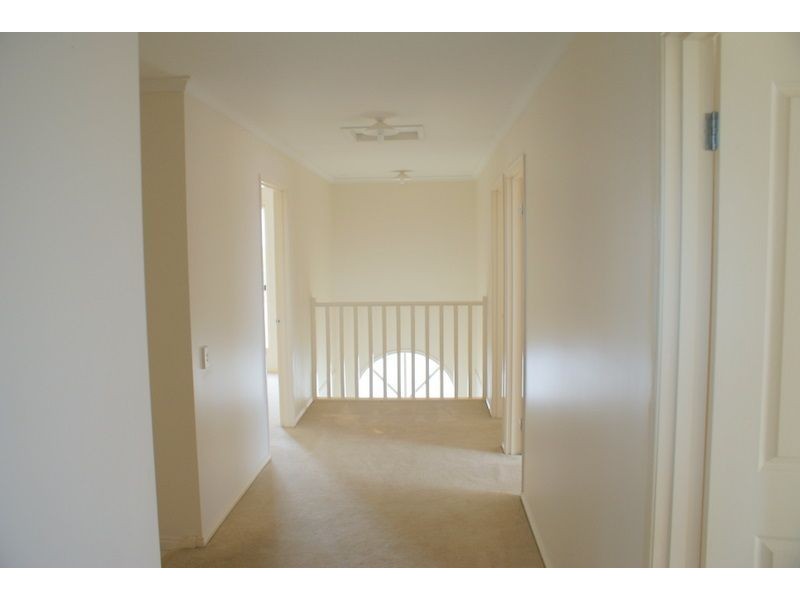 Narre Warren South VIC 3805